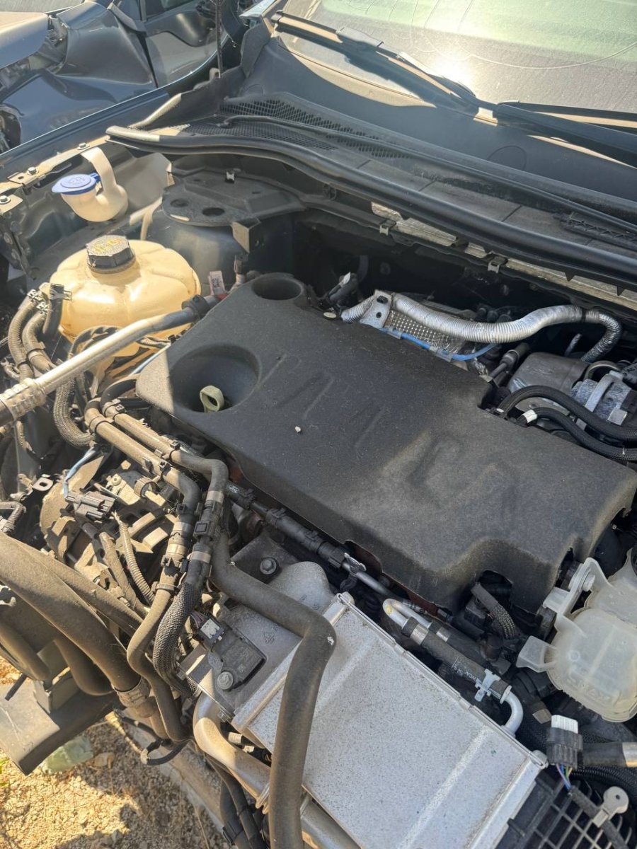 Motore Ford Kuga ( 2021 ) 2.0 Diesel 88kw 120cv cod : BJDA