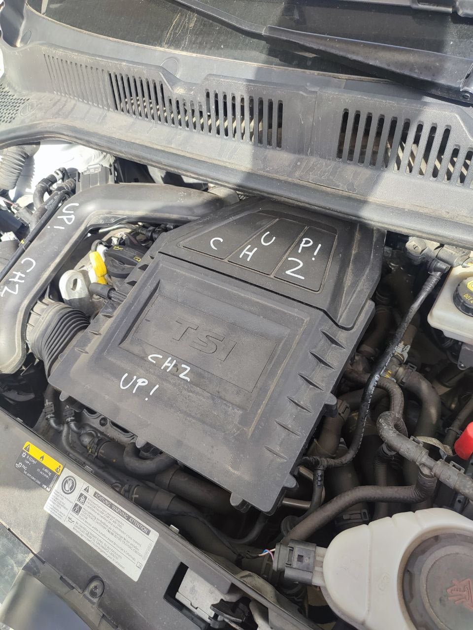 Motore Volkswagen Cross Up 1.0 tsi ( 2019 ) 90 cv / 66 kw cod chz