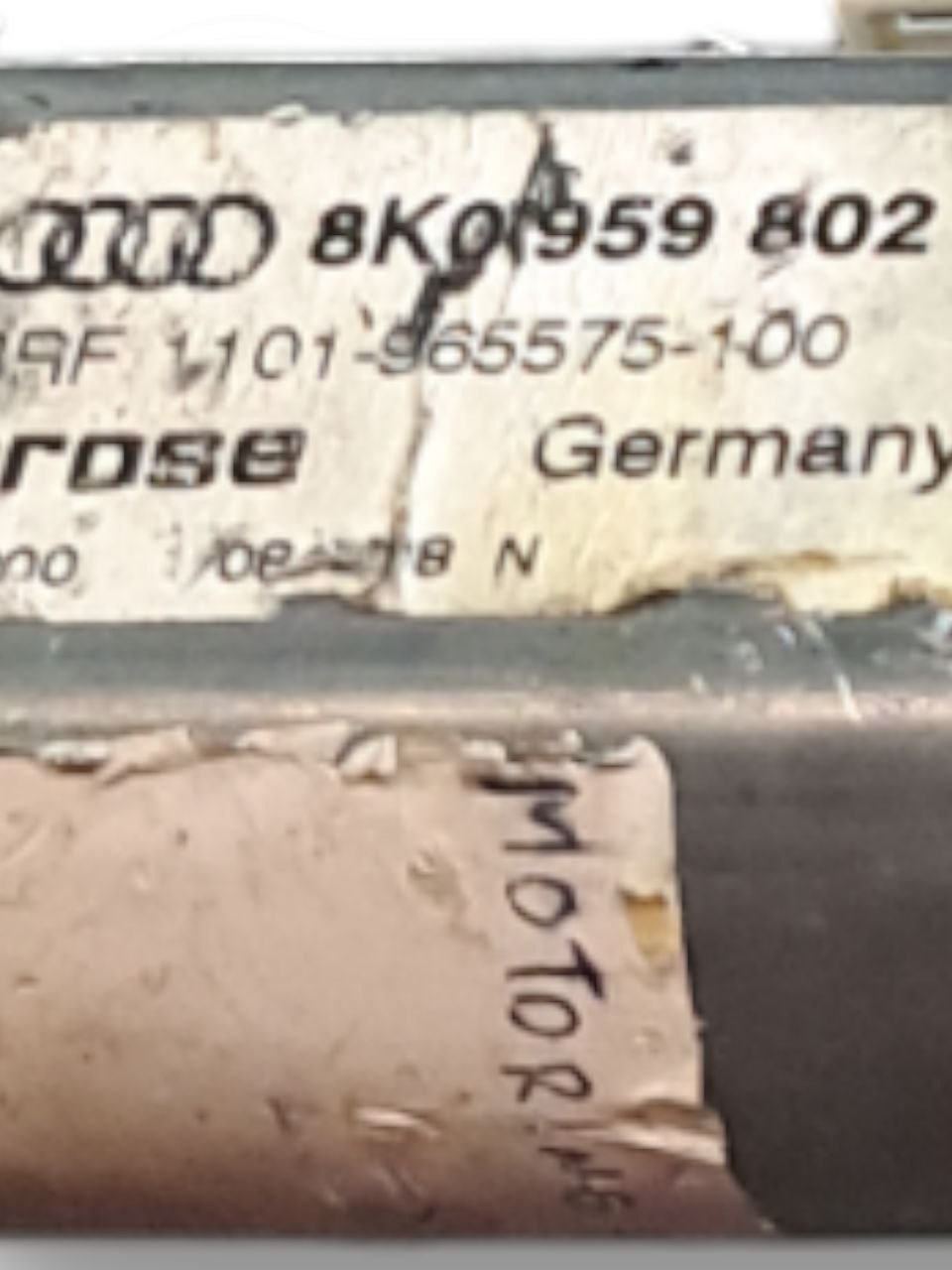 Motorino alzavetro Anteriore Destro (dx) Audi A4 B8 (2010) COD:8k0959802