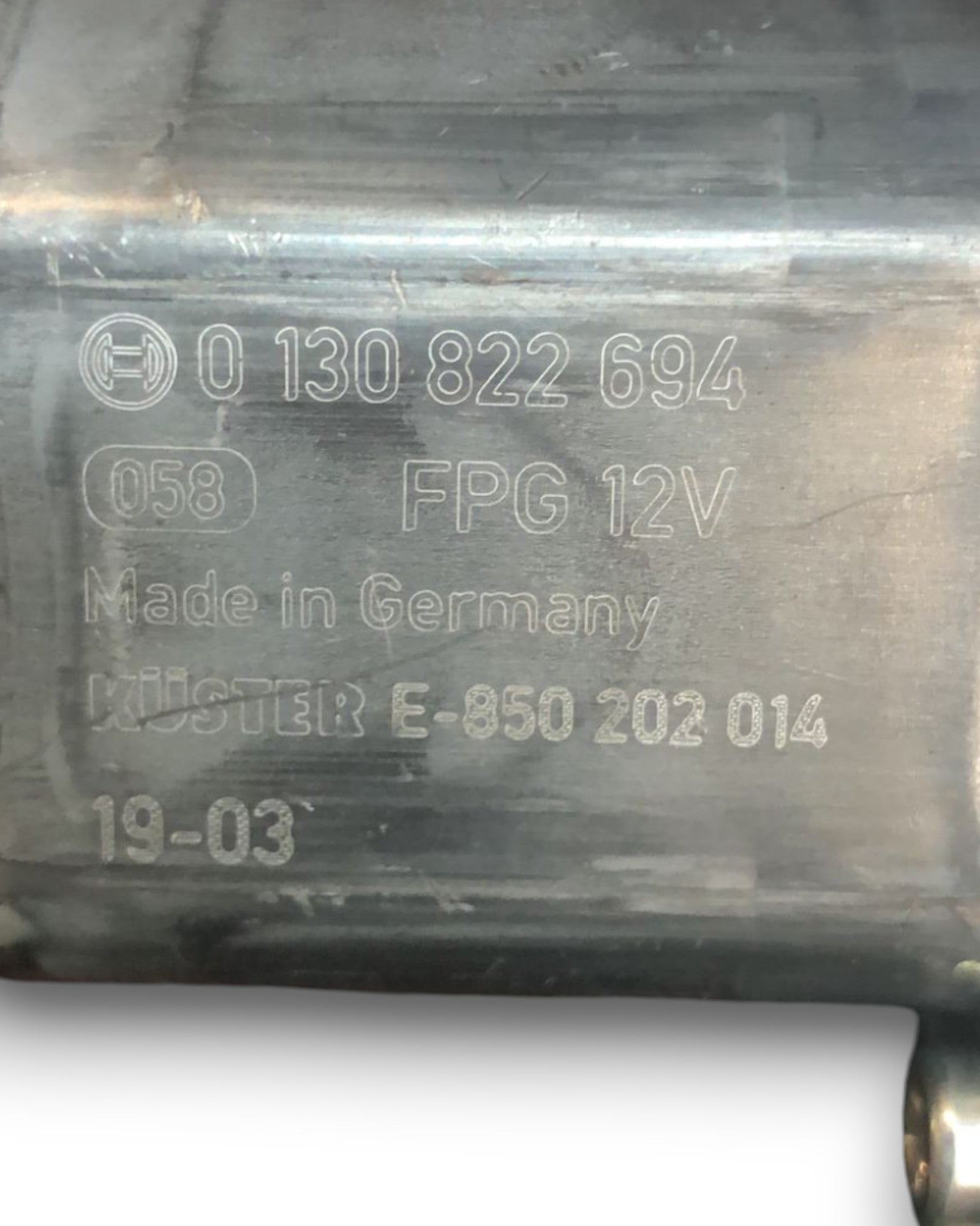 Motorino Alzavetro Posteriore destro Dx Audi A3 8v (2012 > 2020) cod:0130822694