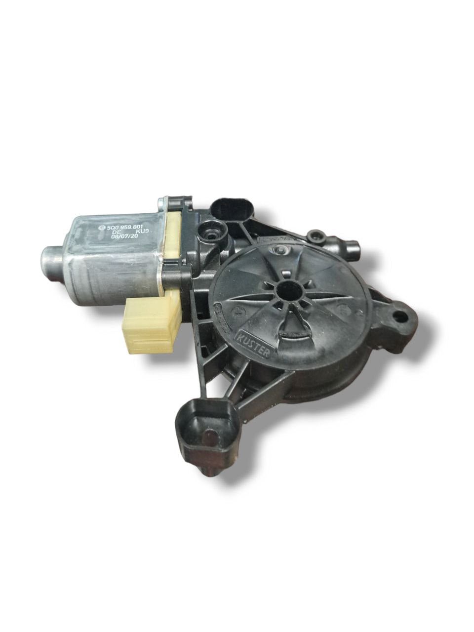Motorino alzavetro posteriore sinistro (sx) Audi Q3 (2018>) COD:5Q0959801