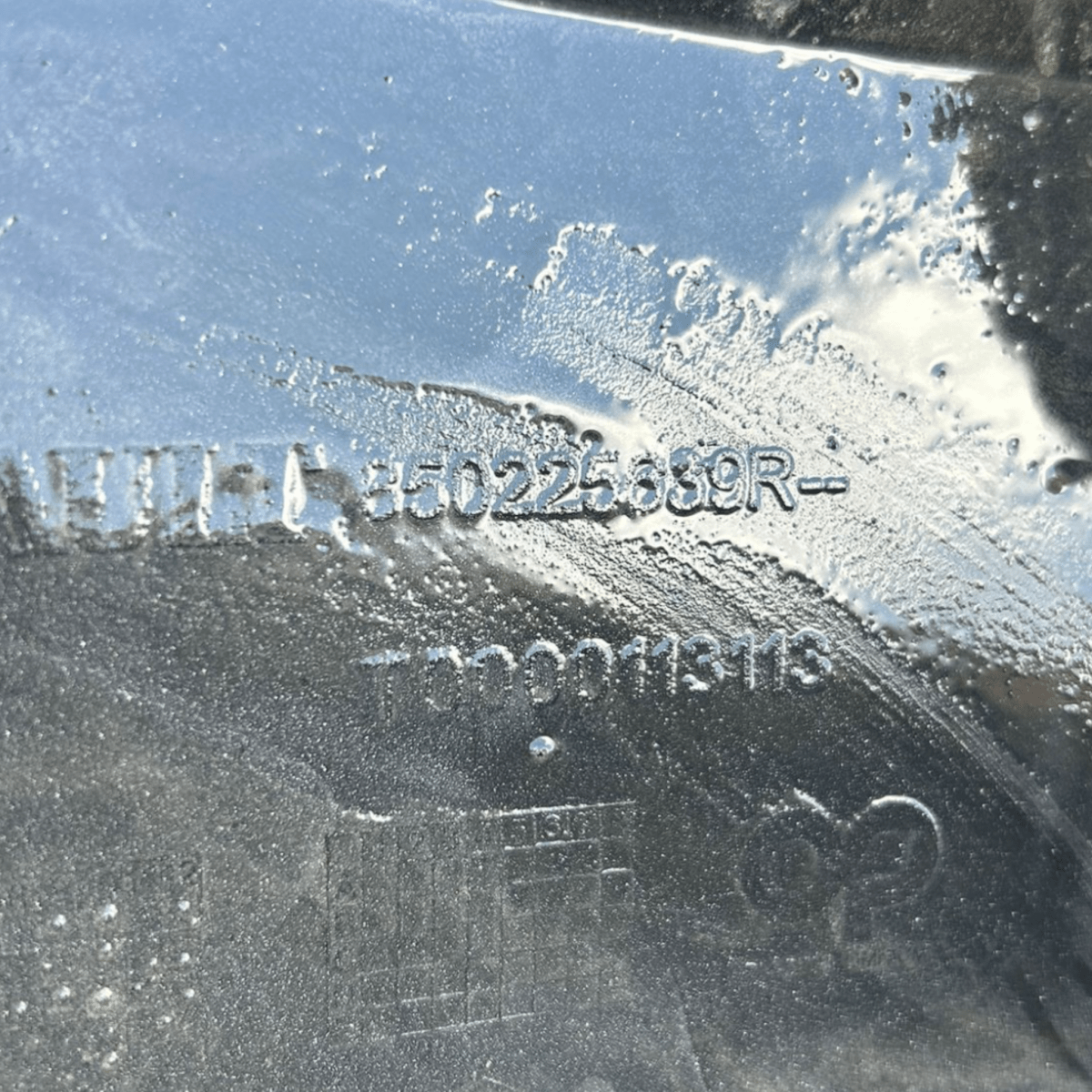 Paraurti posteriore renault clio IV cod:850225639R (2012 > 2021)