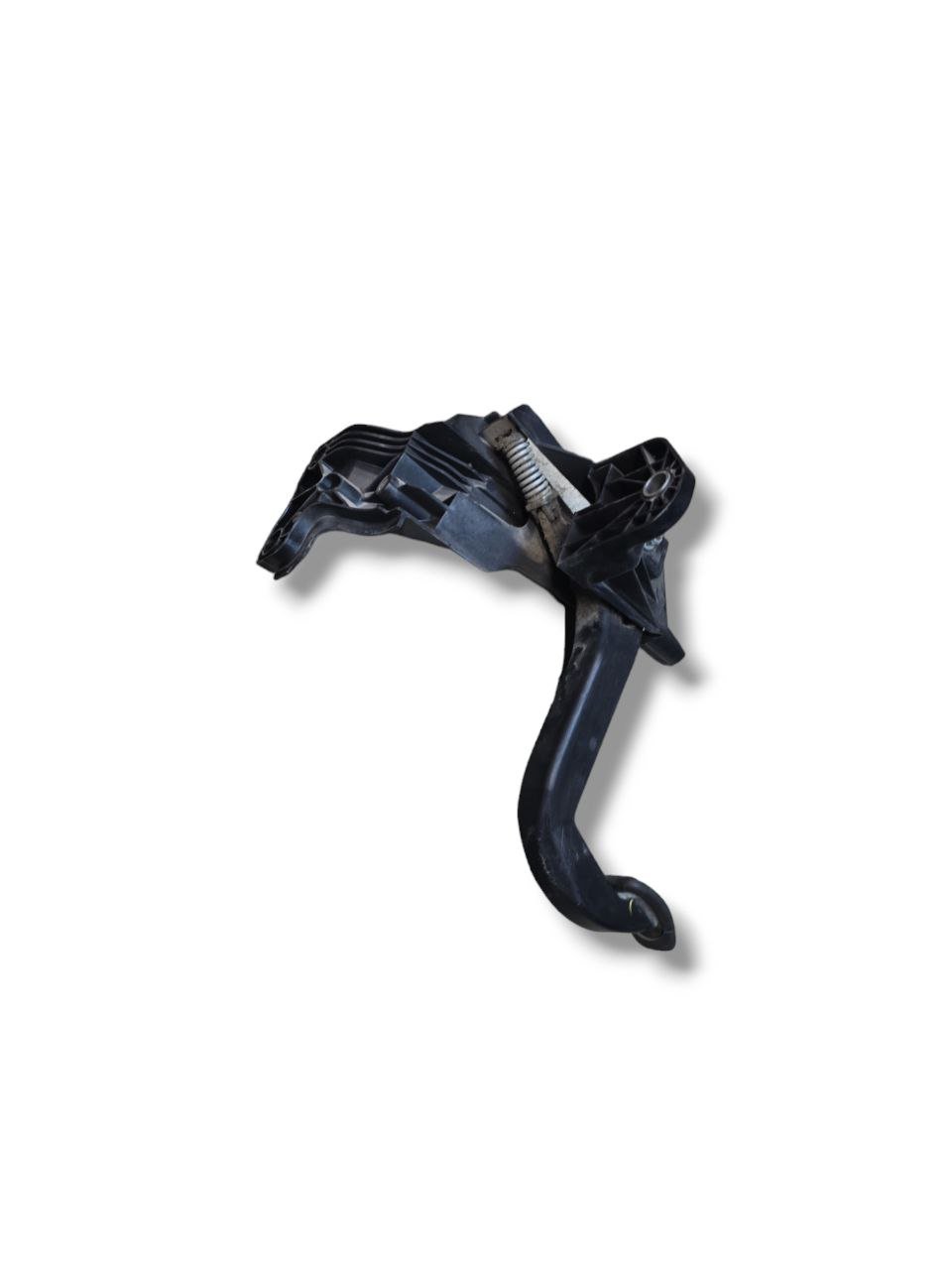 PEDALE DELLA FRIZIONE RENAULT MASTER III (2014-2019) Cod : 070112 - BIBA-RICAMBI