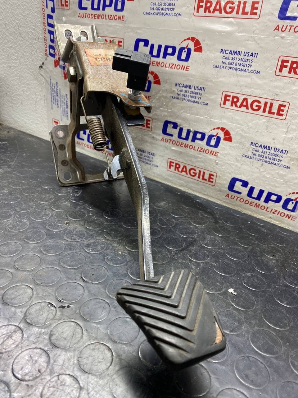 Pedale freno hyundai i20 / kona (2017-2022) cod:32800-J100