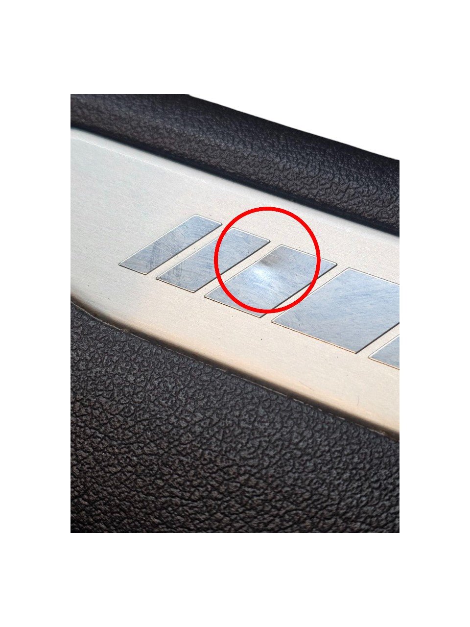 Piastra Battitacco Anteriore DX / SX BMW Serie 1 F40 M Sport Cod:165A049E403 (2019-2024)