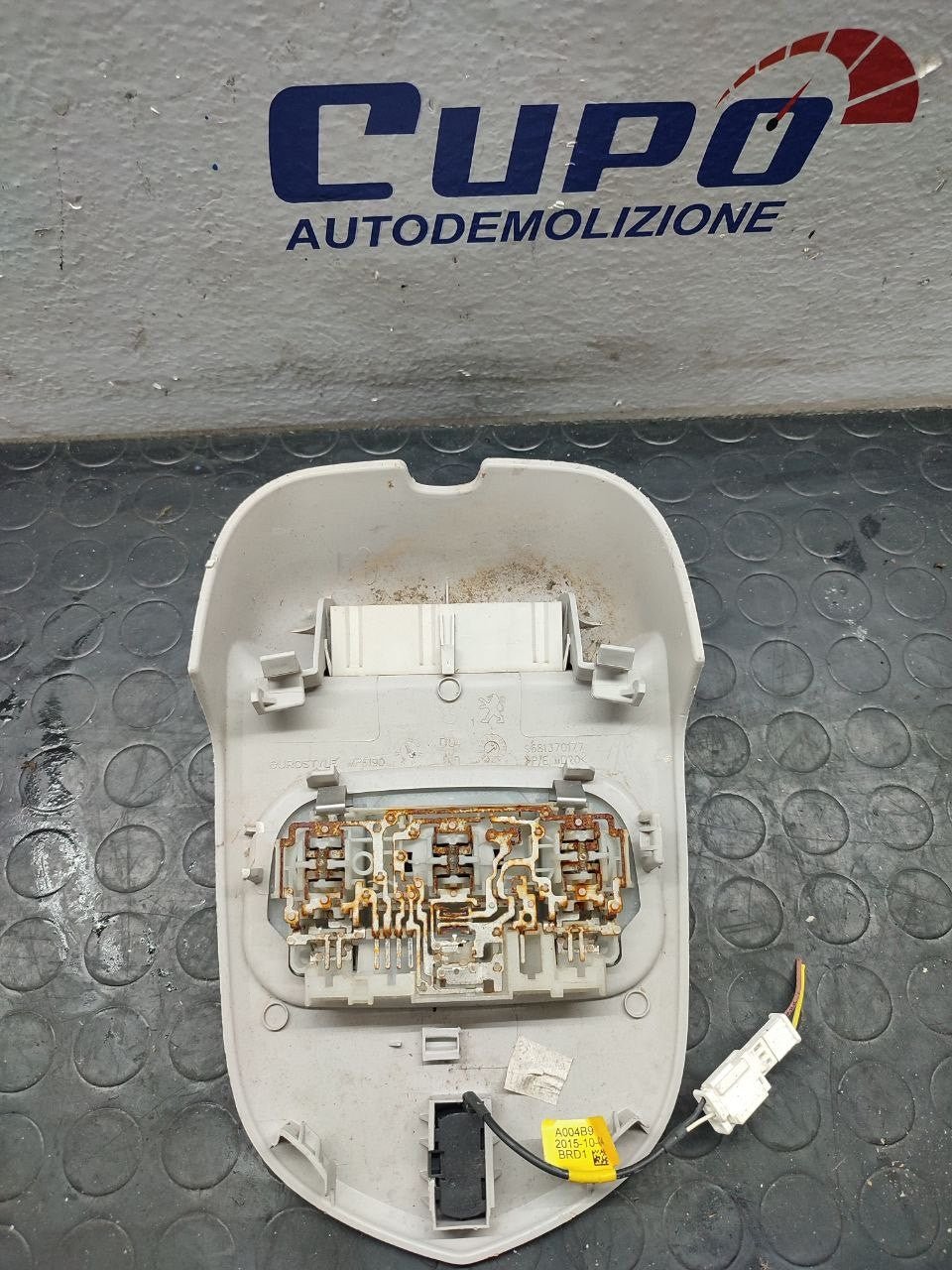 Plafoniera Interna / Luce Di Cortesia Peugeot 5008 (2013) Cod:9681370177