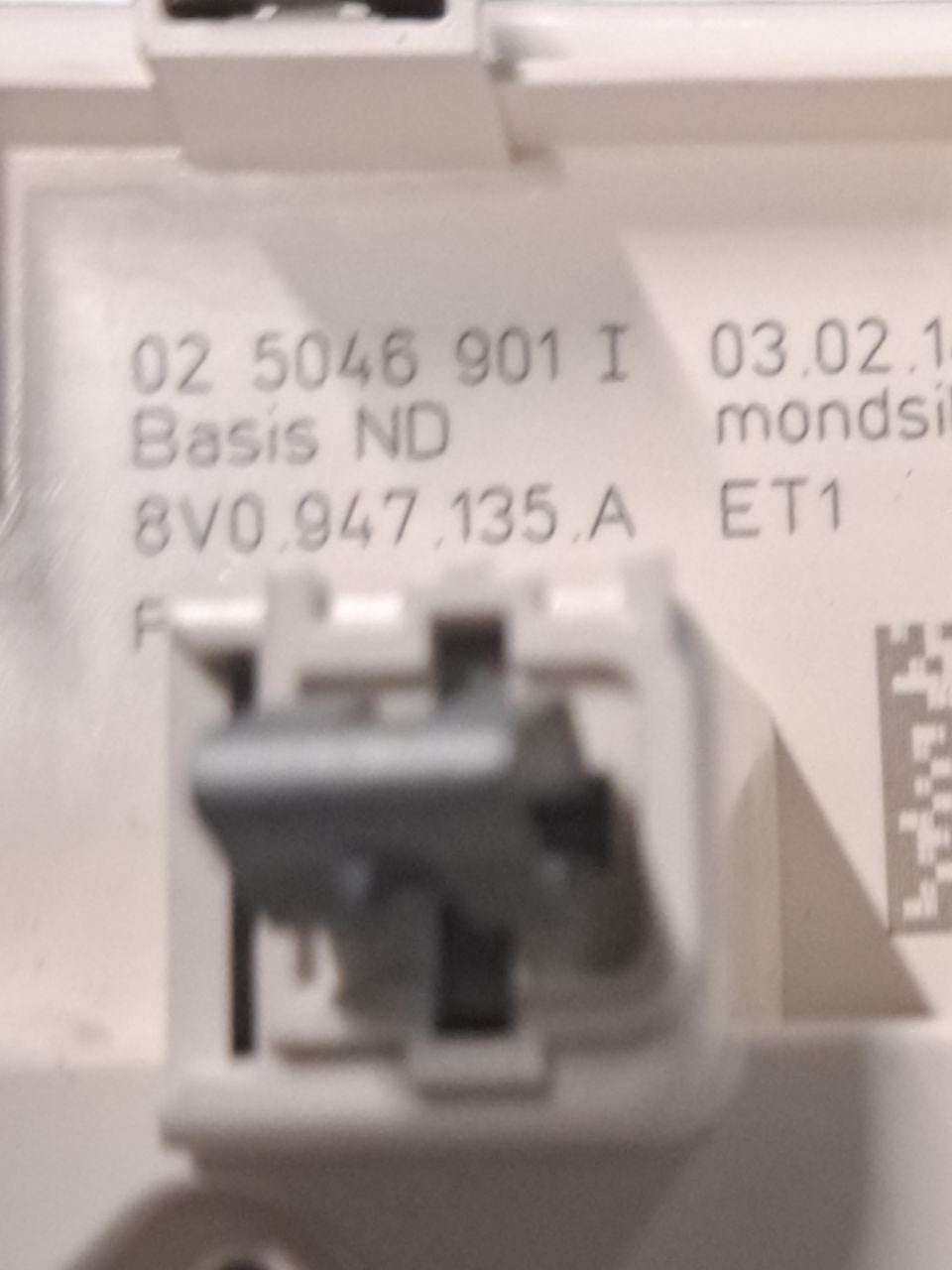 Plafoniera + Pulsante Apertura Tetto Audi A3 8V (2012-2020) COD:8V0947135A