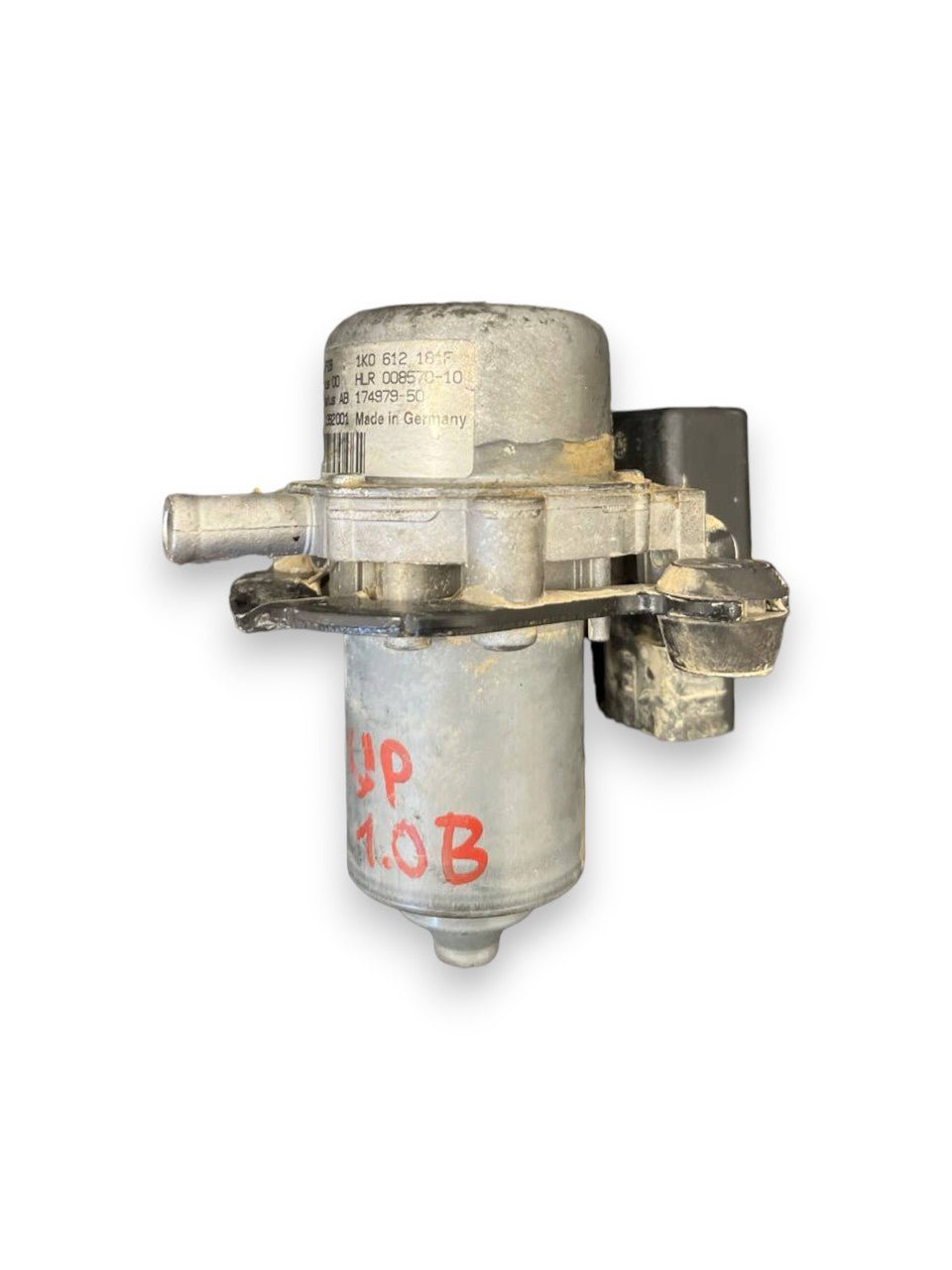 Pompa a Vuoto / Depressore Volkswagen Up / Volkswagen Polo VI / Audi A3 / Audi A1 / Skoda Fabia / Seat Ibiza / Volkswagen Golf VII / Volkswagen T-Roc 1.0 Benzina (2011 al 2020) cod: 1K0612181F