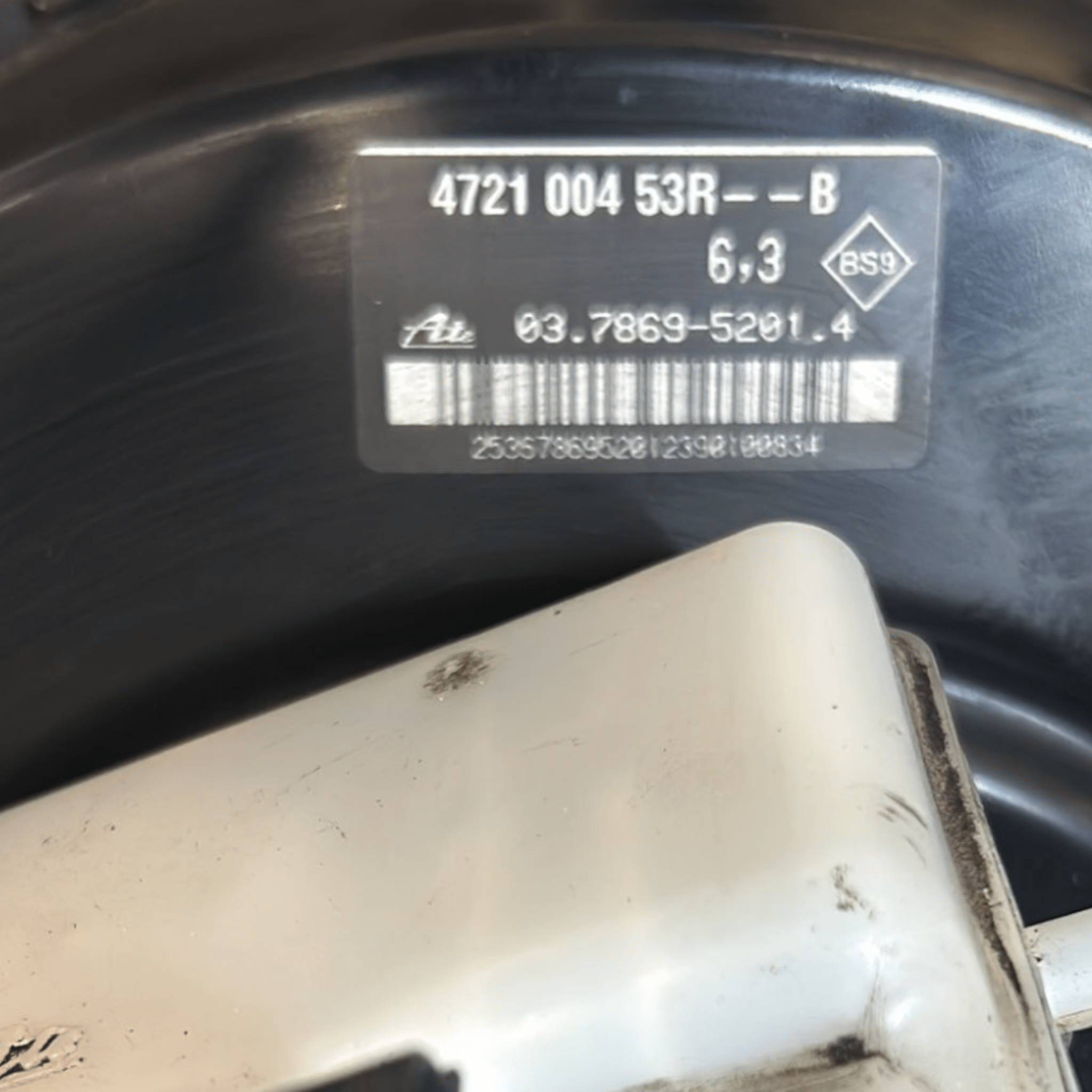Pompa Servo Freno Renault Master III 2.3 Diesel (2010 >) cod:472100453R
