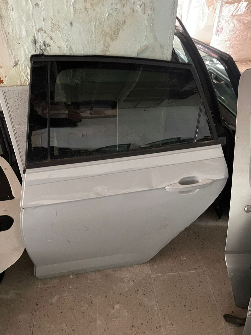 Porta portiera posteriore sinistra Volkswagen Polo 6 Aw1