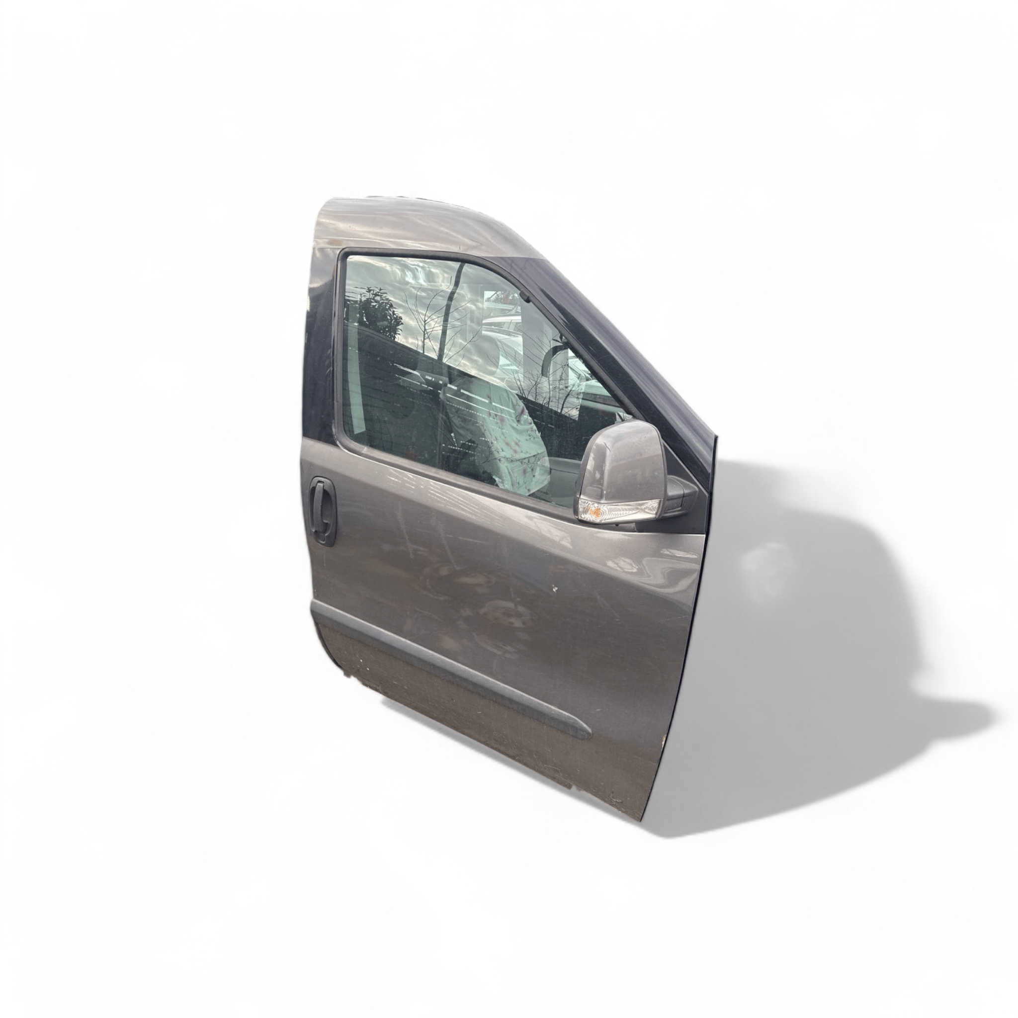 Porta / portiera / sportello anteriore destro grigio Fiat Doblò (2009-2022)