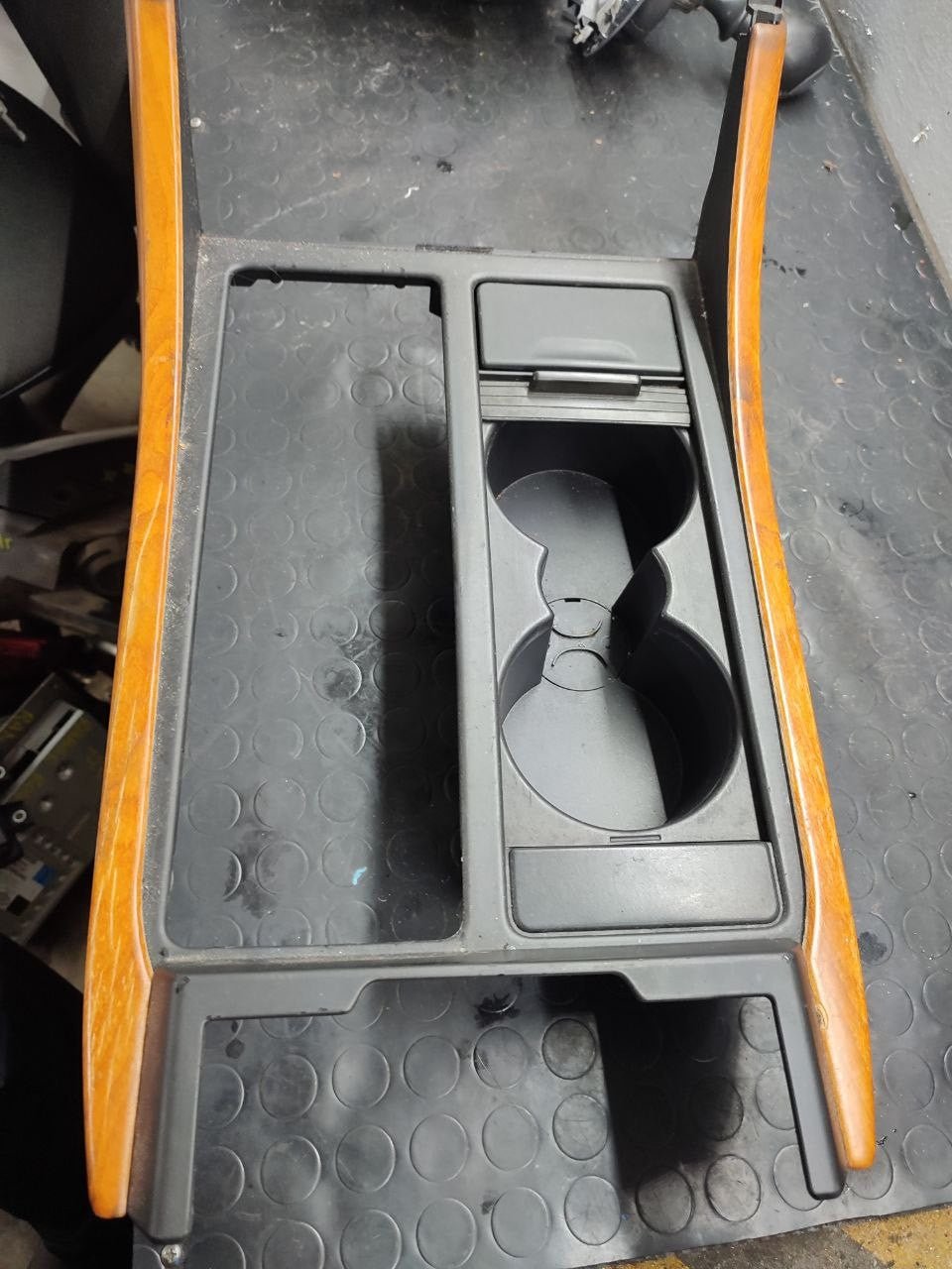 Portabicchieri console centrale Land Rover Range Rover ( 2008 - L322 )