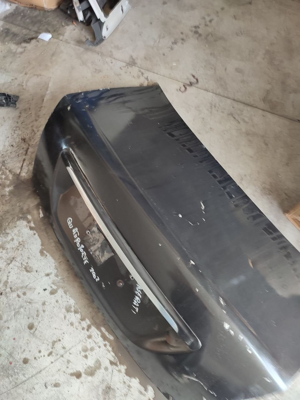 Portellone / Cofano posteriore Maserati Quattroporte ( 2005 )