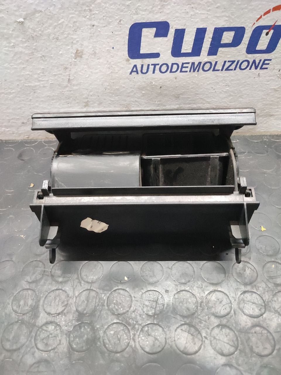Posacenere Centrale Mercedes Classe E W210 SW (2003)