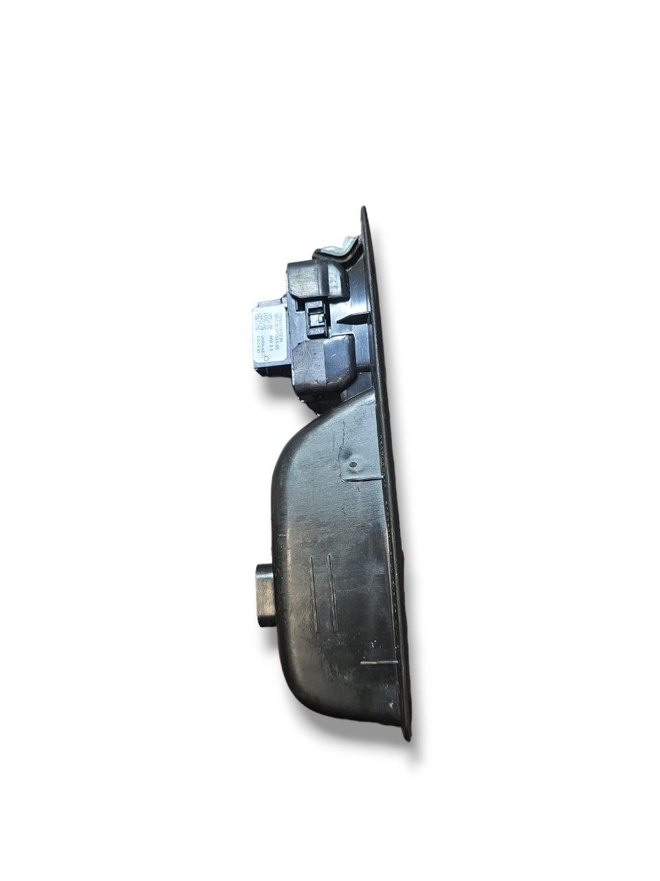 Pulsante Alzavetro Posteriore Sinistro Renault Captur II ( 2019 > ) Cod : 829509794R