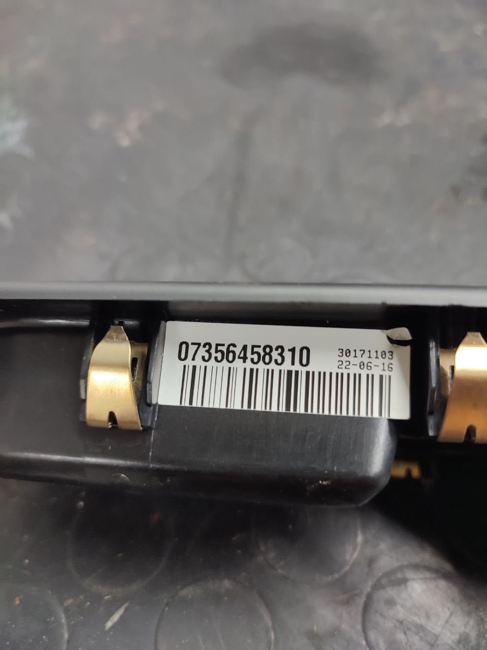 Pulsantiera alzacristalli alzavetri anteriore destra Jeep Renegade ( 2017 ) cod 7356458310