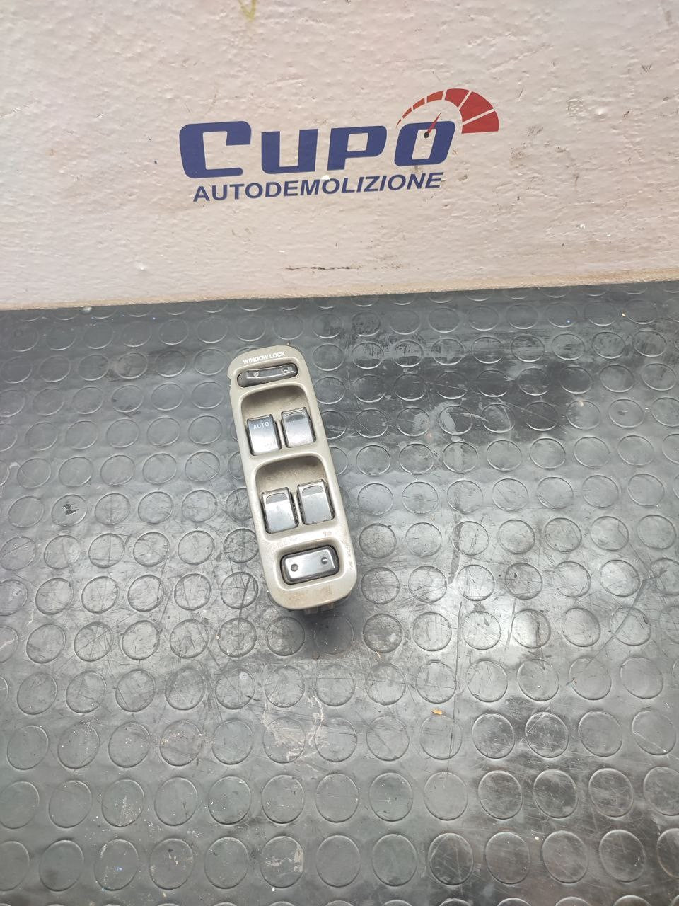 Pulsantiera alzacristalli anteriore sinistra Suzuki Grand Vitara 2005