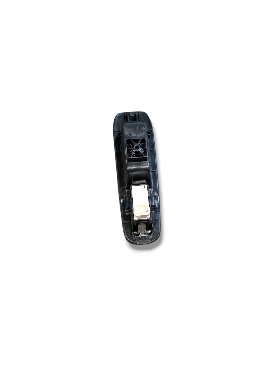 Pulsantiera Alzavetro Posteriore sinistra (sx) Peugeot 308 (2013>) COD:99859798
