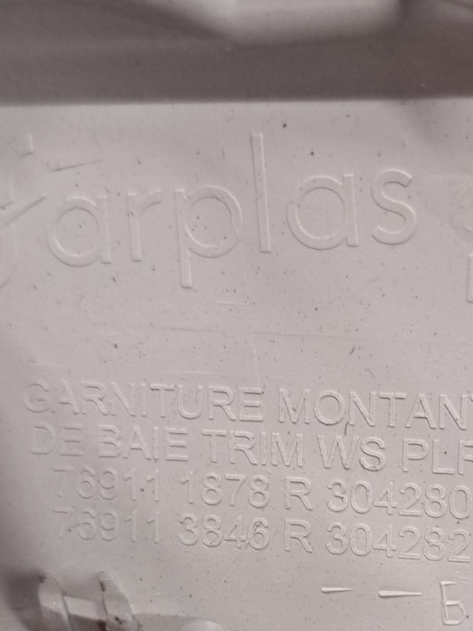 Rivestimento montante Anteriore Destro (dx) Renault Clio V (2019>) COD:769111878R