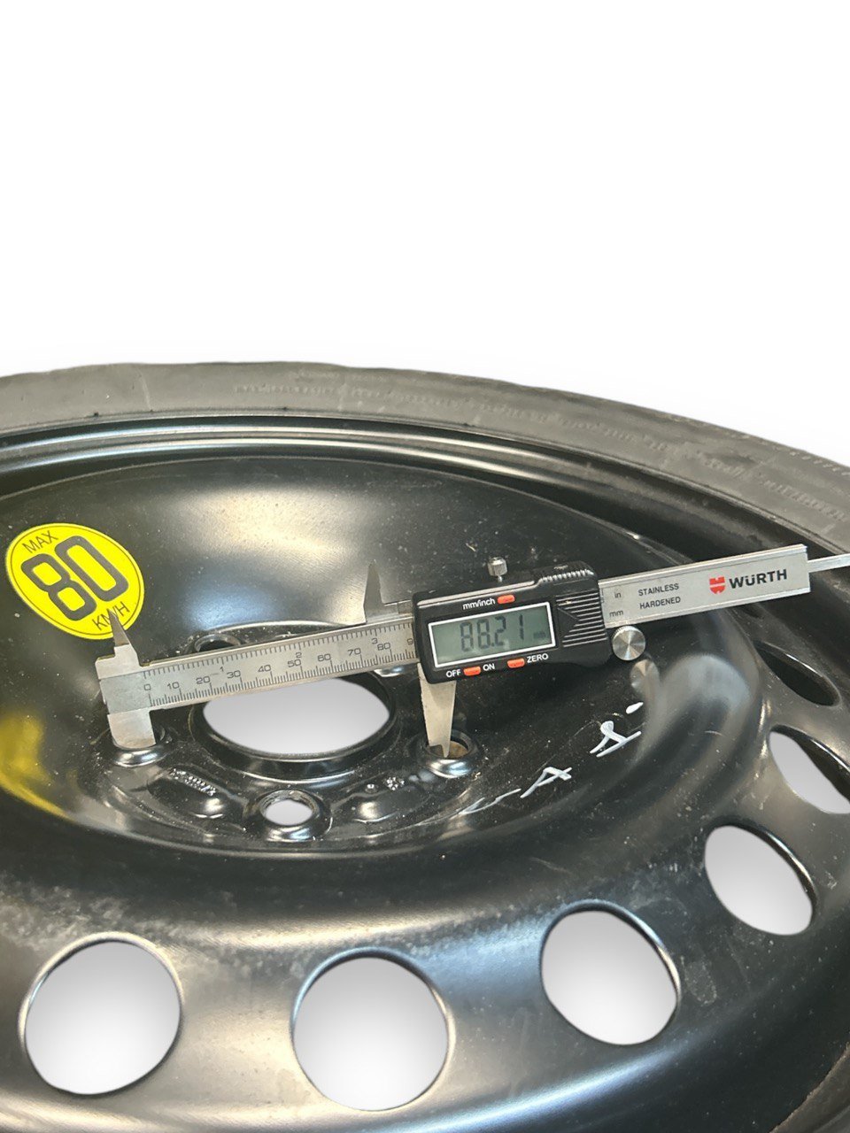Ruota / Ruotino Di Scorta (CONTINENTAL) (T135 / 90 R17 104M) Ford Kuga I (2008 > 2012)