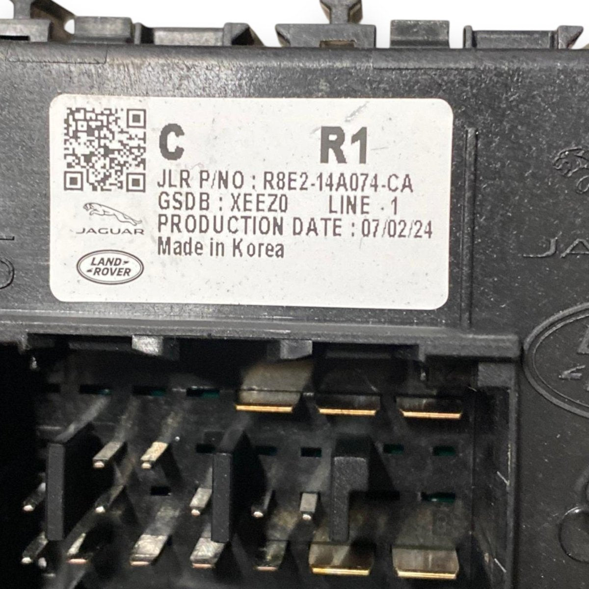 Scatola fusibili Range Rover Vogue L460 3.0 Diesel / Hybrid (2022-) Cod: R8E2-14A074-CA