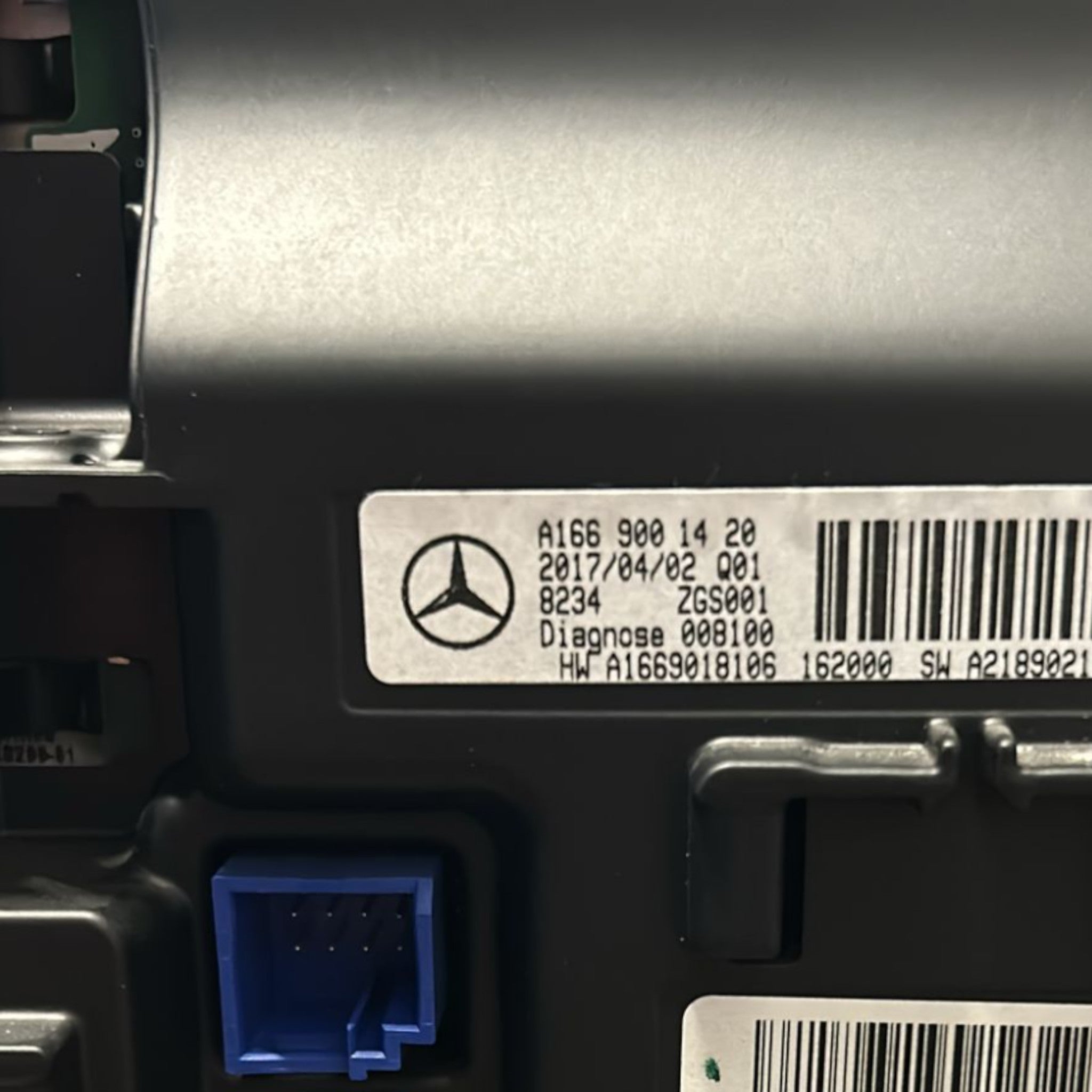 Schermo / Display Mercedes Benz Gla X156 cod:A1669001420 (2013 > 2019)