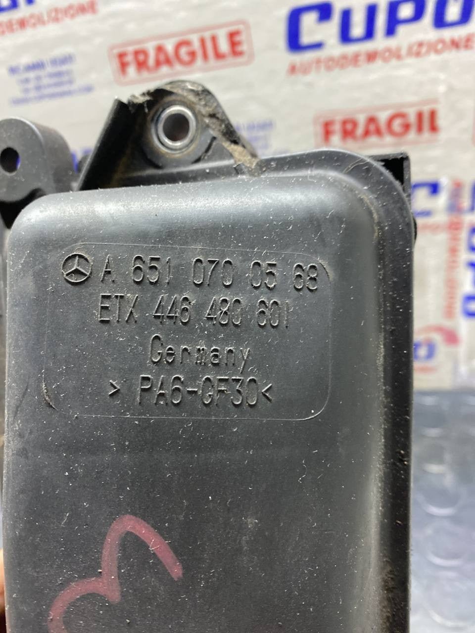 Serbatoio depressione motore mercedes w207 classe e cod:a6510700568