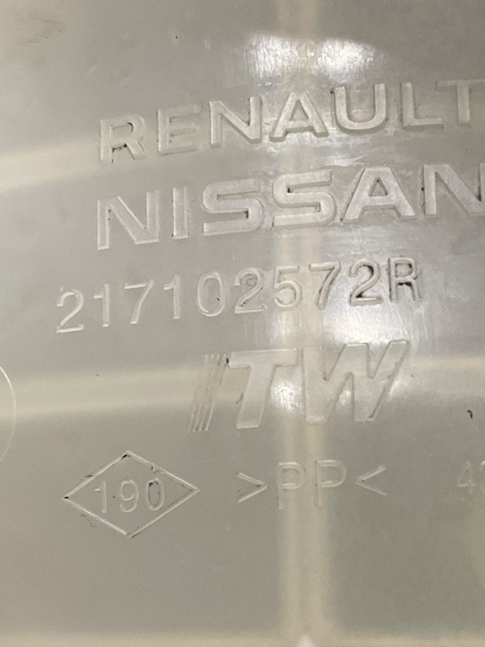 Serbatoio liquido refrigerante Renault Captur II cod:217102572 (2019>)
