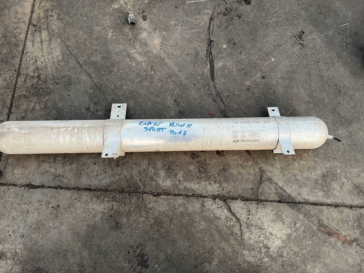 Serbatoio sospensione pneumatica Range Rover ( L494 ) 2017 cod hpla 5b709 aa