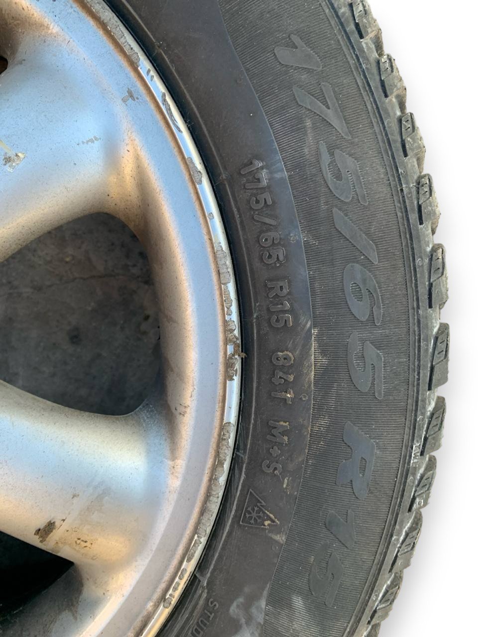 Set 4 Cerchi in Lega Originali Mini One ( 2007 - 2013 ) 176/65 R15