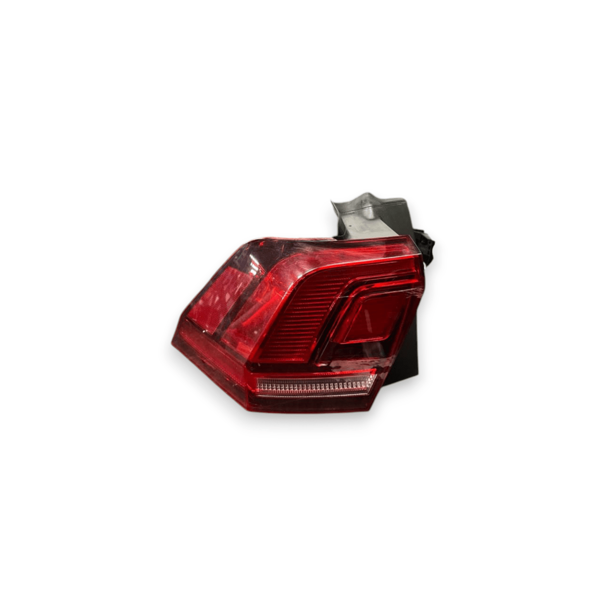 Stop / Fanale Led posteriore sinistro (sx) Volkswagen AD (2016 al 2023) cod: 5NA945095D