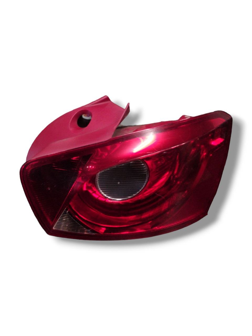 Stop / Fanale Luce Posteriore Destro alogeno Seat Ibiza 5p cod.6J4945258A( 6j - 2008 - 2016 )
