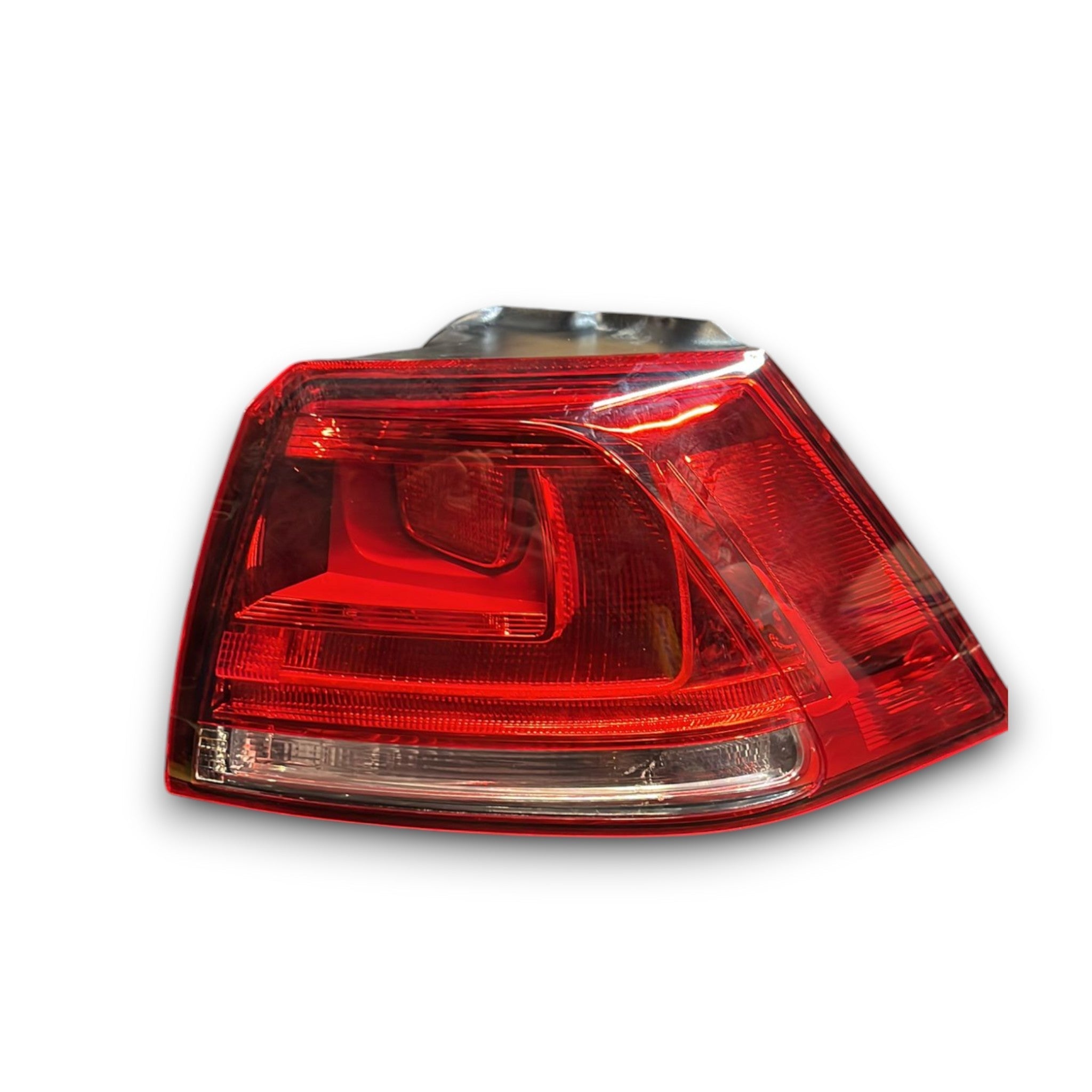 Stop / Fanale Posteriore Destro Volkswagen Golf VII cod:044938 ( 2012 >2019)