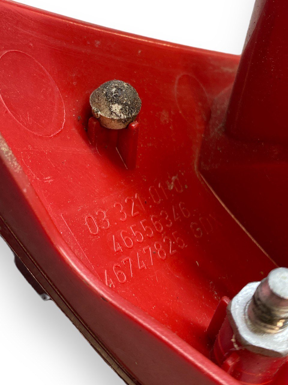 Stop Fanale Posteriore Sinistro Alfa Romeo 147 ( 937 - 2004 ) cod. 46556346
