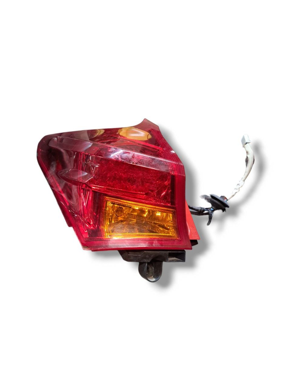 Stop / Fanale posteriore sinistro (sx) Alogeno Toyota Auris 1.8b (2018) COD:81556-02730