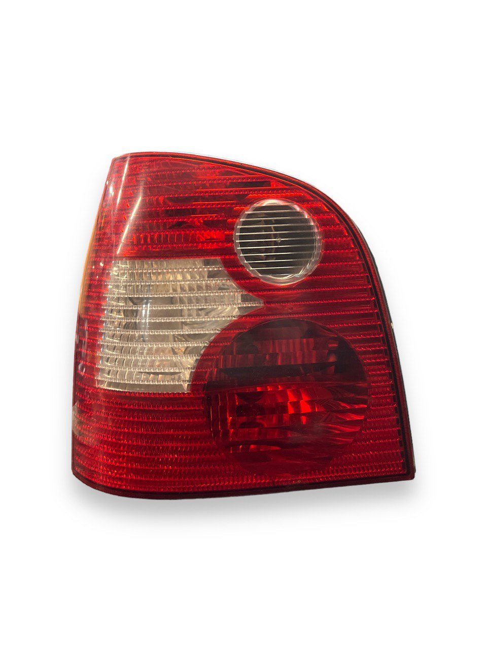 Stop / Fanale posteriore sinistro (sx) Volkswagen Polo 9N (2001 al 2005) cod: 606945095G