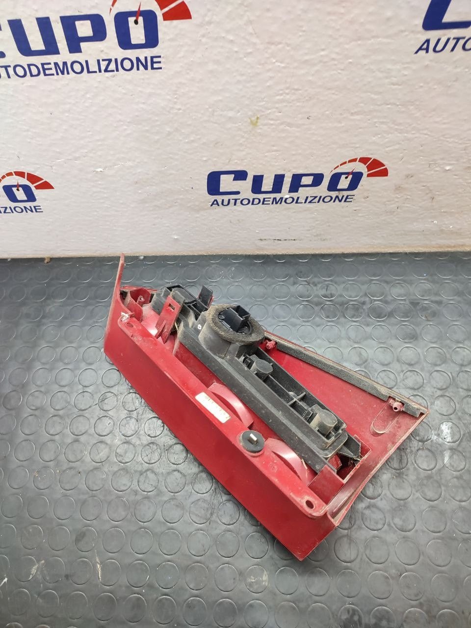 Stop posteriore sinistro Ford Focus mk1 ( '99 ) station wagon