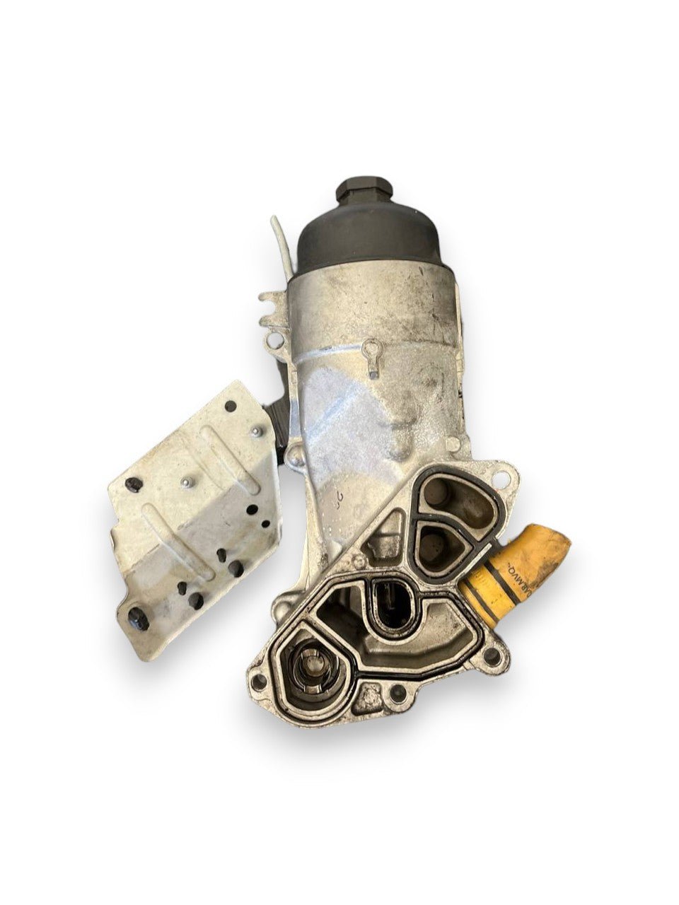 Supporto Filtro Olio Ford Focus / Ford Fiesta / Ford Transit / Volvo V40 1.6 Diesel (2004 al 2008) cod: 9687911280