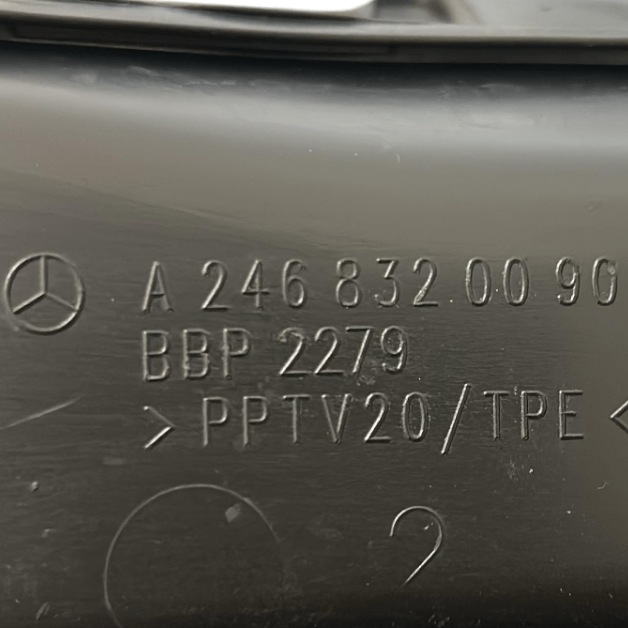 Tubo Aspirazione Aria Mercedes Benz Classe A (W176) cod.A2468320090 2.0 Benzina (2012 > 2018)