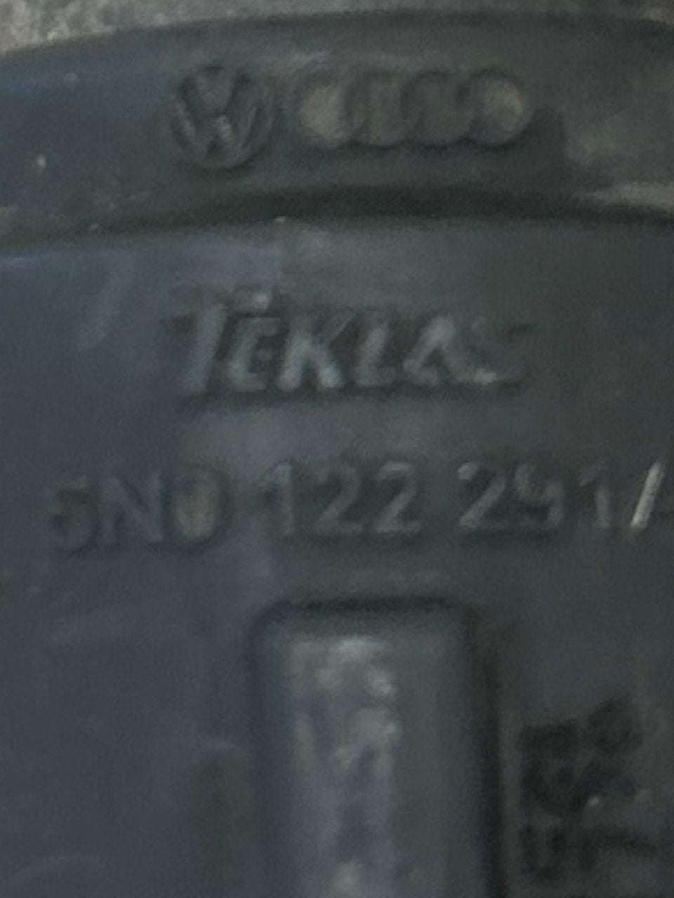 Tubo Refrigerante Volkswagen Tiguan (5N) 2.0 Diesel (2007 > 2015) cod.5N0122291A