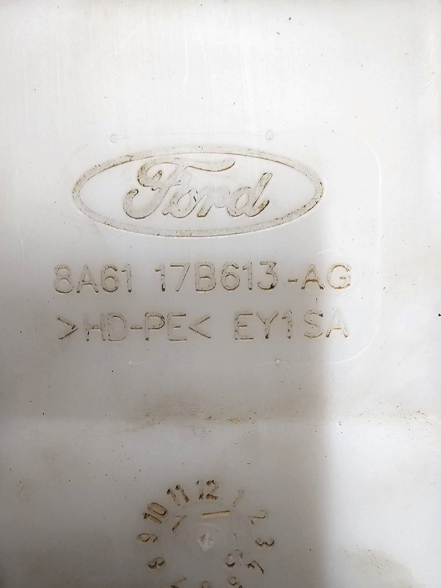 Vaschetta Liquido Tergicristalli Ford Fiesta Cod:8A6117B613AG (2008-2017)