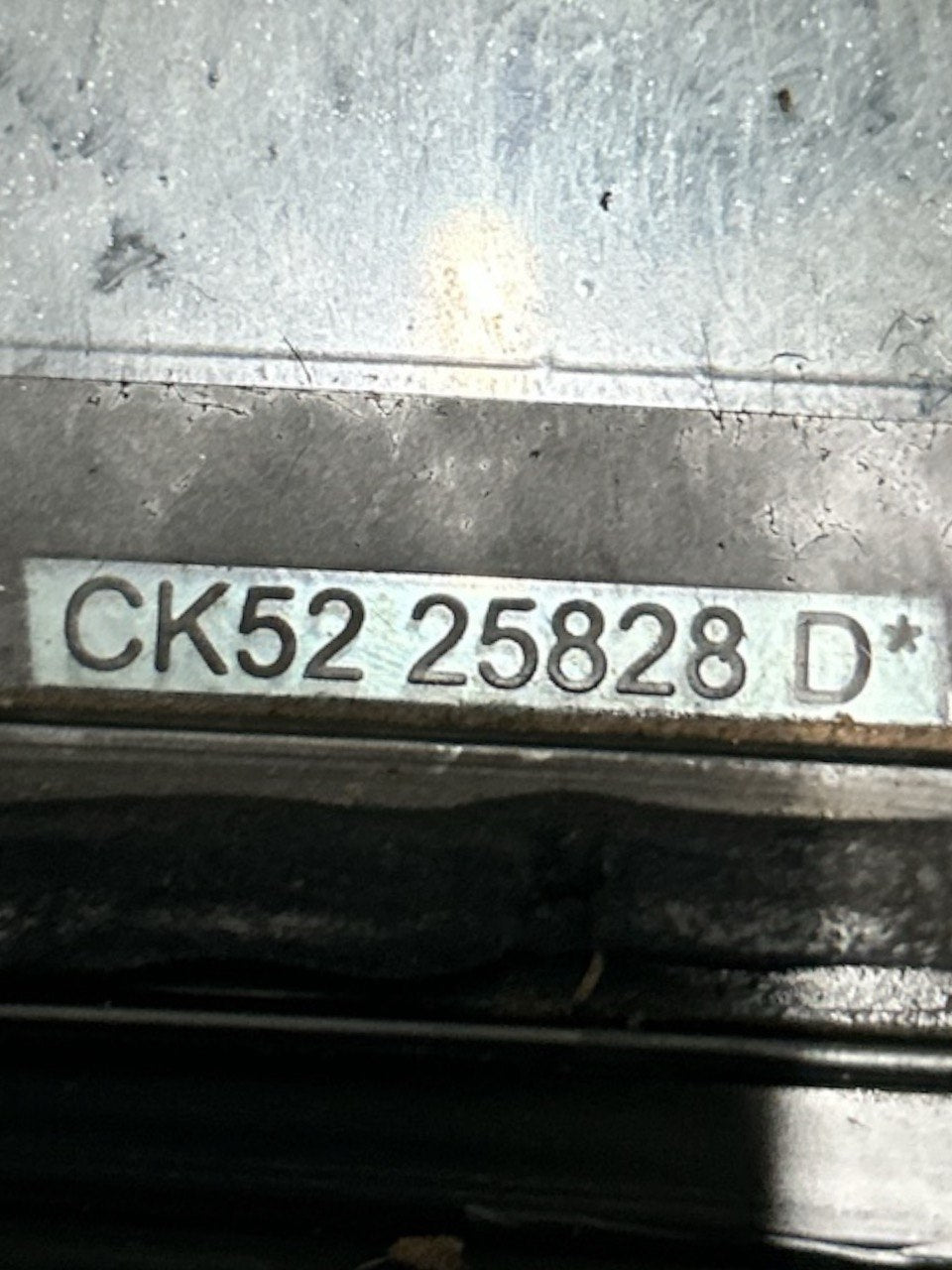 Vetro Finestrino Posteriore Sinistro Range Rover Sport (2005 > ) cod.CK5225828D