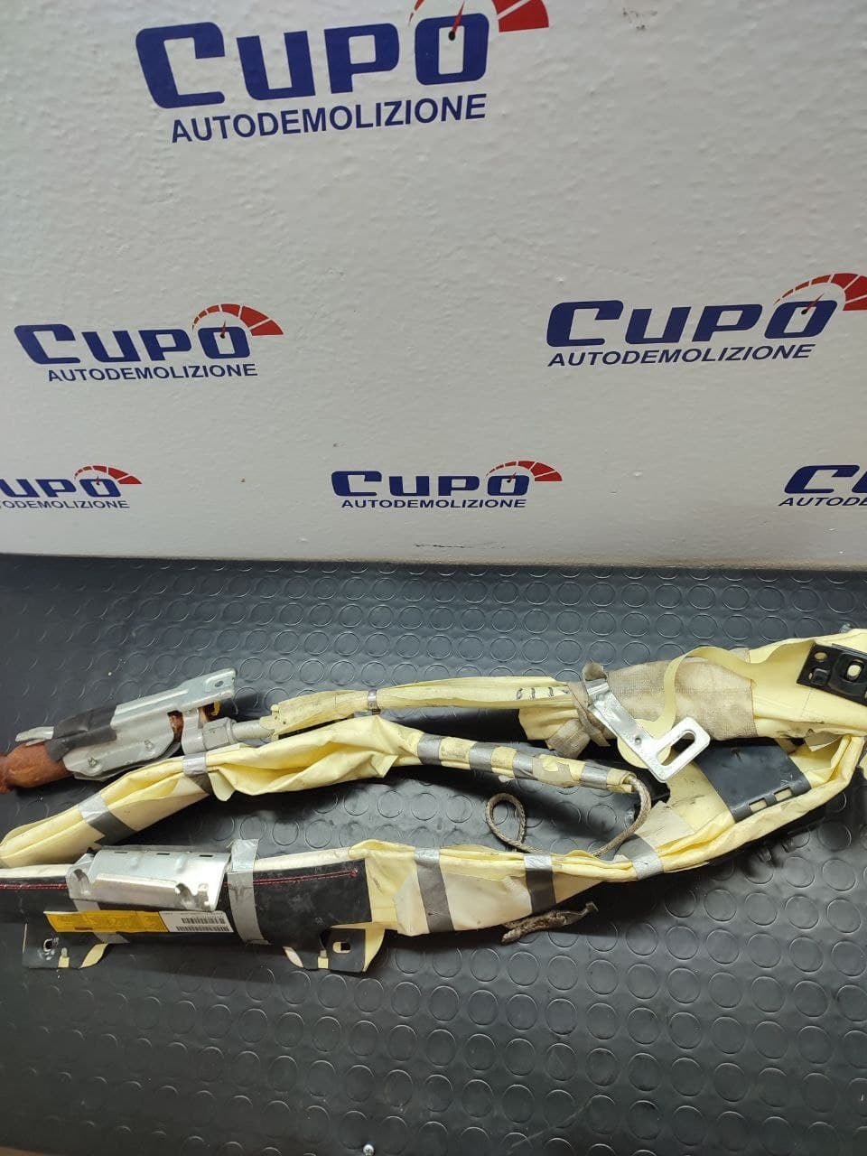 Airbag lato destro tetto Chrysler 300-c touring cod: 30339481a