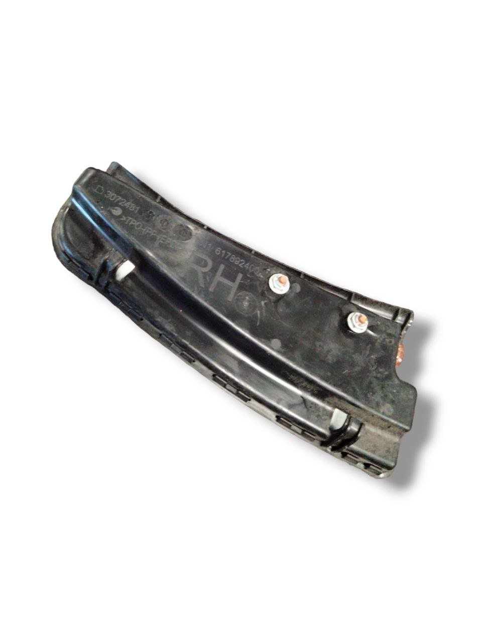 Airbag sedile laterale destro Mercedes-Benz Classe A W176 (2012-2018) cod.617892400