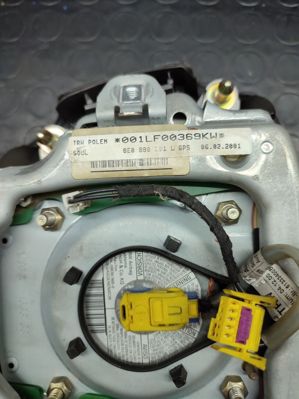Airbag volante guidatore Audi A2 cod 8P0880201D