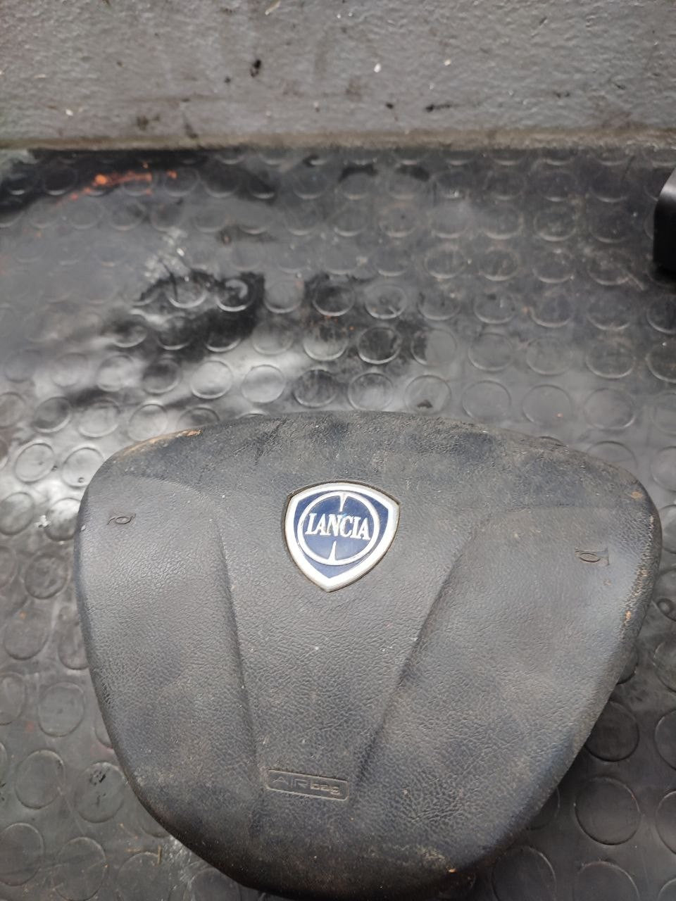 Airbag volante guidatore Lancia Ypsilon ( 846 - 2015 ) cod 07355292110