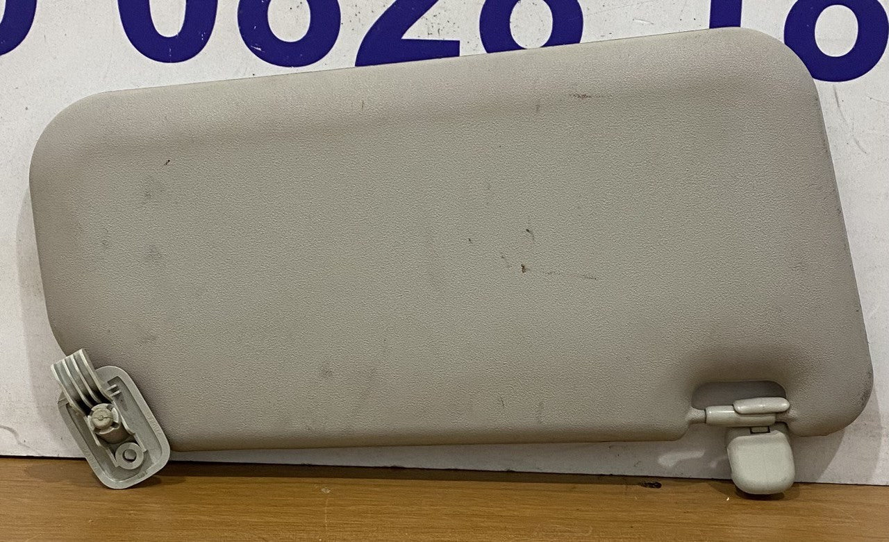 Aletta Parasole Lato Guidatore  Mazda 2 2012 J48J