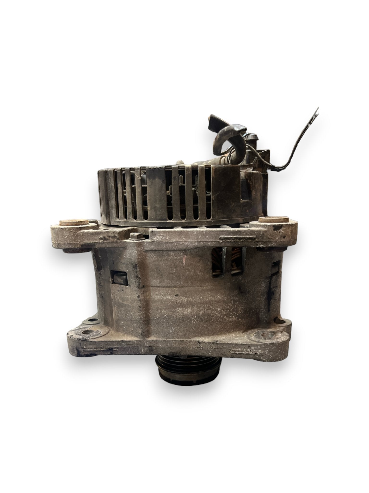 Alternatore Audi A4 ( B6 - 1.9d - 2003 ) cod : 028903029R