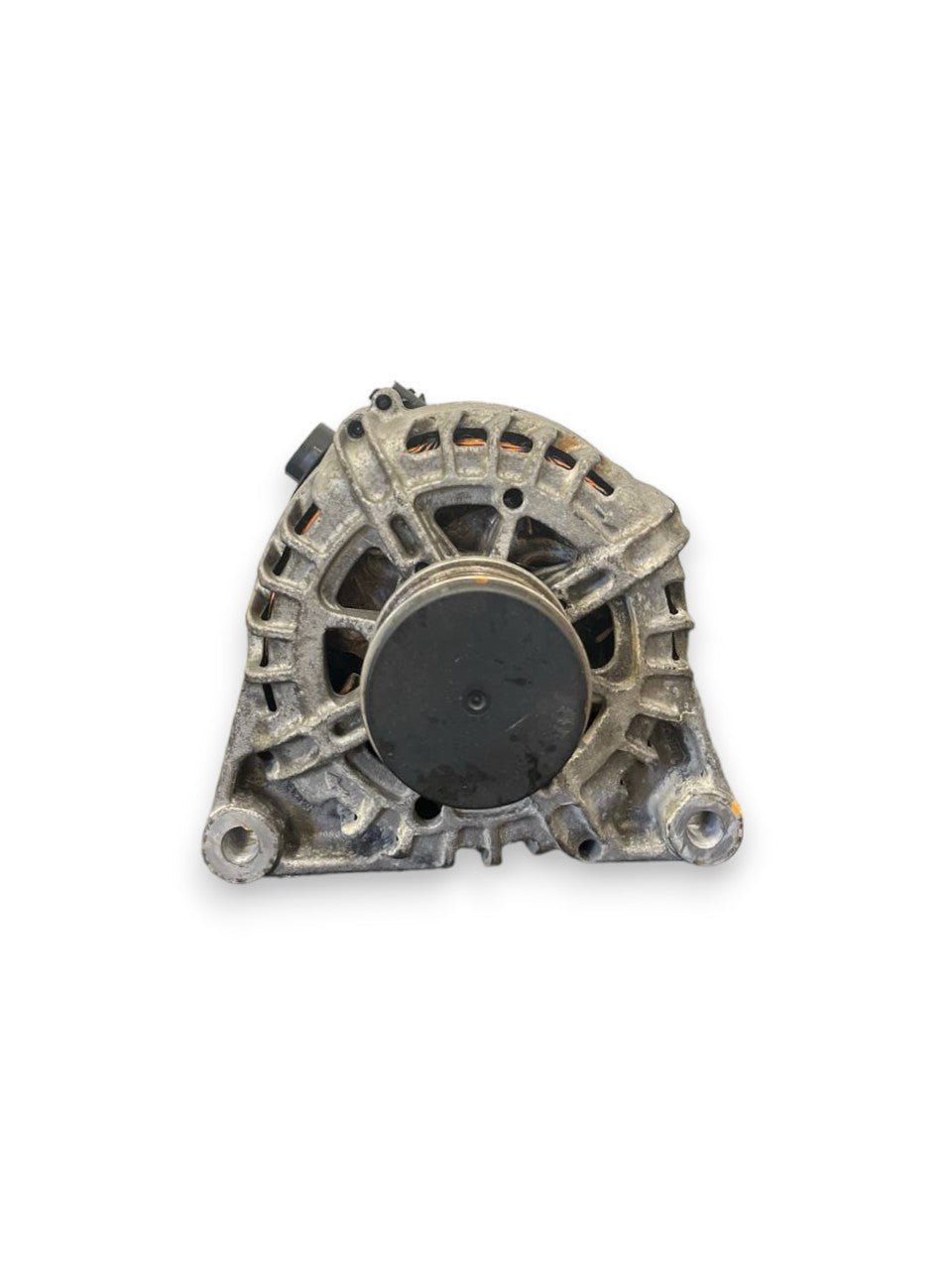Alternatore Citroen C3 III / Peugeot 208 / Citroen C4 Grand SpaceTourer / Opel Crossland X / Opel Corsa F 1.2 Benzina (2016 al 2023) cod: 9826574080