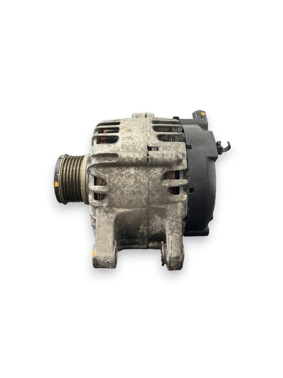 Alternatore Citroen C3 III / Peugeot 208 / Citroen C4 Grand SpaceTourer / Opel Crossland X / Opel Corsa F 1.2 Benzina (2016 al 2023) cod: 9826574080